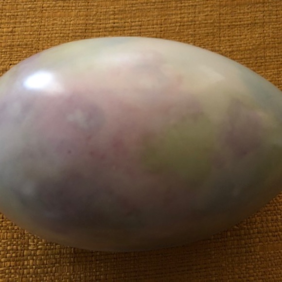 Old, Vintage, Antique Porcelain Covered Egg Jewelry / Keepsake Box - Picture 2 of 13